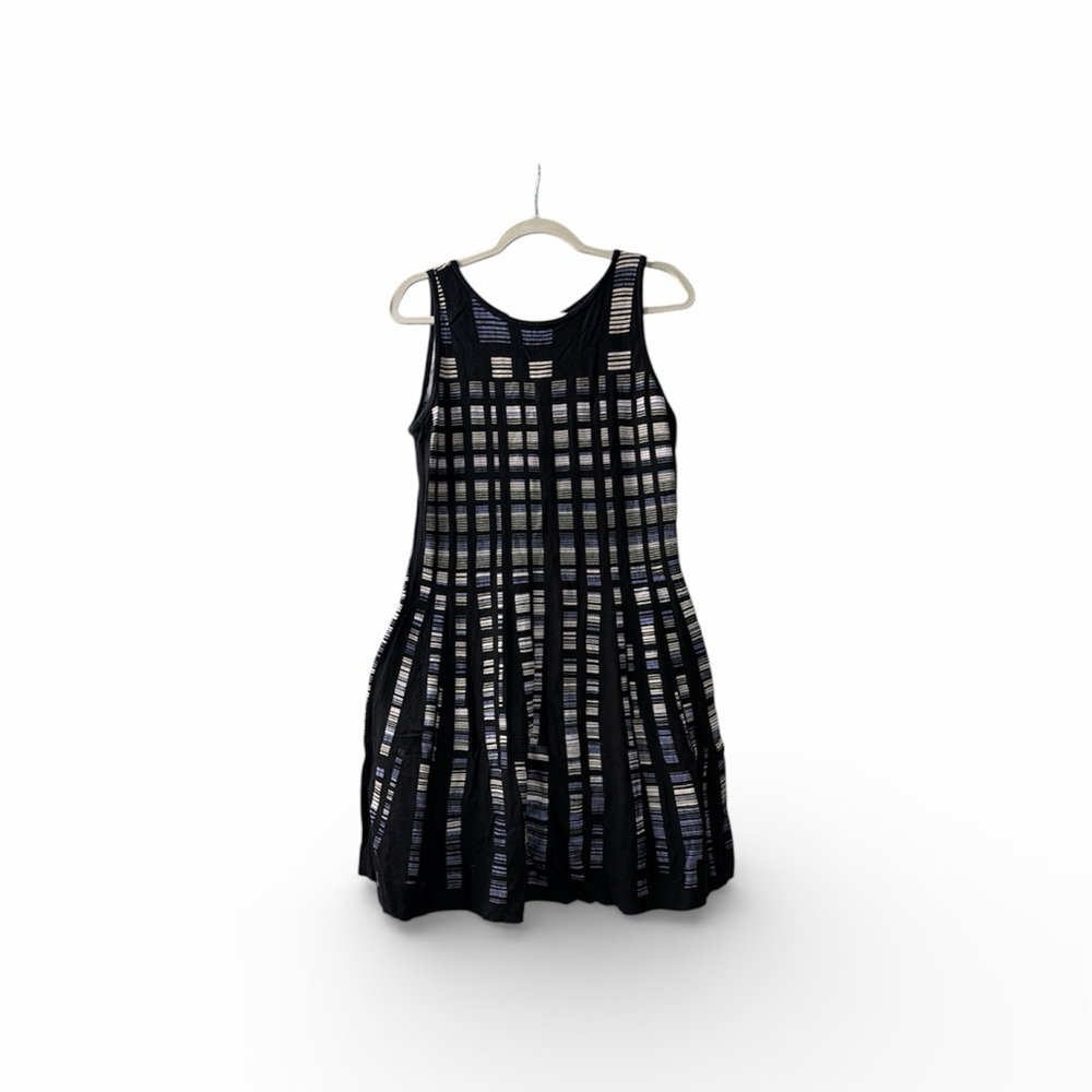 NIC+ZOE Black and White Sleeveless Dress